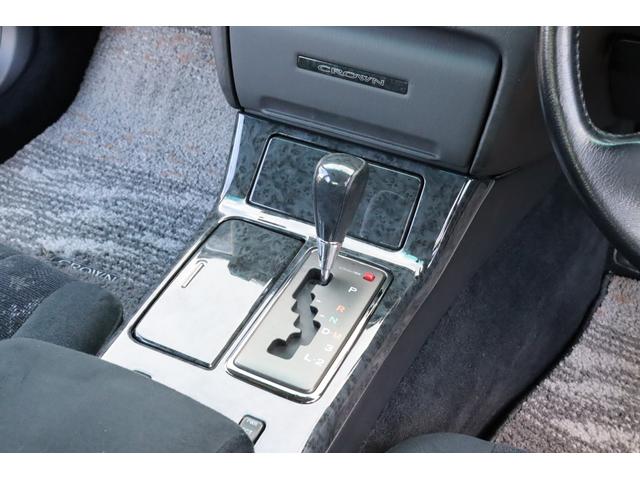 クラウン アスリートＧ　後期モデル　フルセグ地デジＴＶ　キーレス　ＥＴＣ　クルーズコントロール　ディスチャージヘッドライト　純正１７インチホイール　パワーシート　左右独立フルオートエアコン　後席３面スモークフィルム施工済み（45枚目）