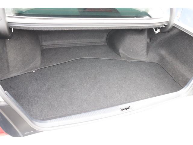 クラウン アスリートＧ　後期モデル　フルセグ地デジＴＶ　キーレス　ＥＴＣ　クルーズコントロール　ディスチャージヘッドライト　純正１７インチホイール　パワーシート　左右独立フルオートエアコン　後席３面スモークフィルム施工済み（50枚目）