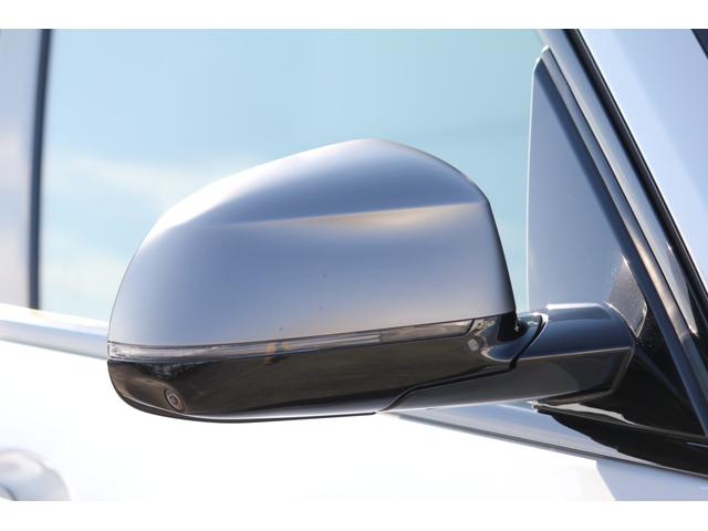 Ｘ７ Ｍ５０ｉ　パノラマルーフ／２２インチアロイホイール／フルレザーメリノインテリア／ＷＡＬＤフロントスポイラーＬＥＤデイライト／２列目コンフォートシート／Ｂｏｗｅｒｓ＆Ｗｉｌｋｉｎｓサウンド／ＯＰ２００ｏｖｅｒ（13枚目）