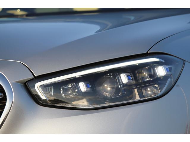 Ｓクラス Ｓ４００ｄ　４マチック　ＡＭＧラインパッケージ　ＡＭＧラインＰＫＧ／レザーエクスクルーシブＰＫＧ／ベーシックＰＫＧ／ドライバーズＰＫＧ／マキアートベージュインテリア／パノラマルーフ／Ｂｕｒｍｅｓｔｅｒ３Ｄサラウンドサウンドシステム／ＨＵＤ（12枚目）