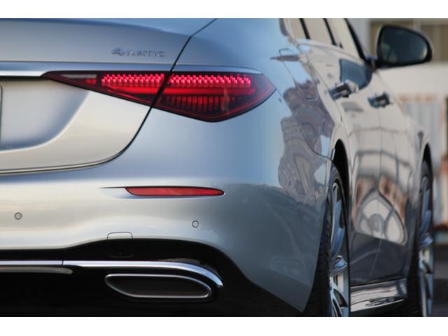 Ｓクラス Ｓ４００ｄ　４マチック　ＡＭＧラインパッケージ　ＡＭＧラインＰＫＧ／レザーエクスクルーシブＰＫＧ／ベーシックＰＫＧ／ドライバーズＰＫＧ／マキアートベージュインテリア／パノラマルーフ／Ｂｕｒｍｅｓｔｅｒ３Ｄサラウンドサウンドシステム／ＨＵＤ（20枚目）