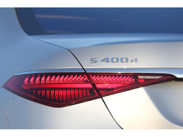 Ｓクラス Ｓ４００ｄ　４マチック　ＡＭＧラインパッケージ　ＡＭＧラインＰＫＧ／レザーエクスクルーシブＰＫＧ／ベーシックＰＫＧ／ドライバーズＰＫＧ／マキアートベージュインテリア／パノラマルーフ／Ｂｕｒｍｅｓｔｅｒ３Ｄサラウンドサウンドシステム／ＨＵＤ（25枚目）