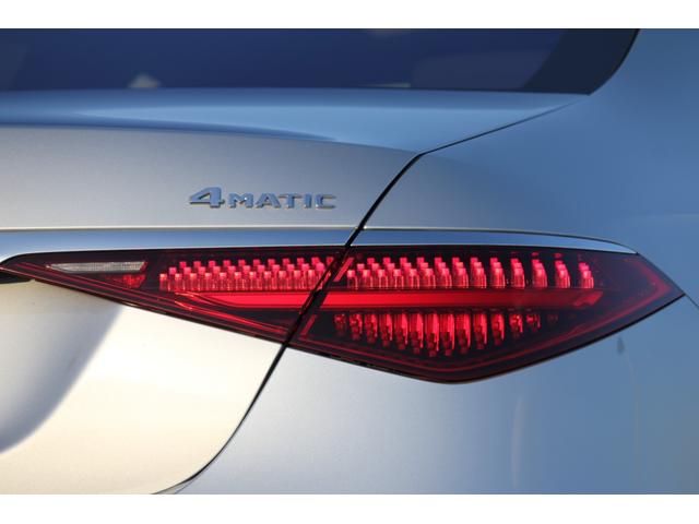 Ｓクラス Ｓ４００ｄ　４マチック　ＡＭＧラインパッケージ　ＡＭＧラインＰＫＧ／レザーエクスクルーシブＰＫＧ／ベーシックＰＫＧ／ドライバーズＰＫＧ／マキアートベージュインテリア／パノラマルーフ／Ｂｕｒｍｅｓｔｅｒ３Ｄサラウンドサウンドシステム／ＨＵＤ（26枚目）