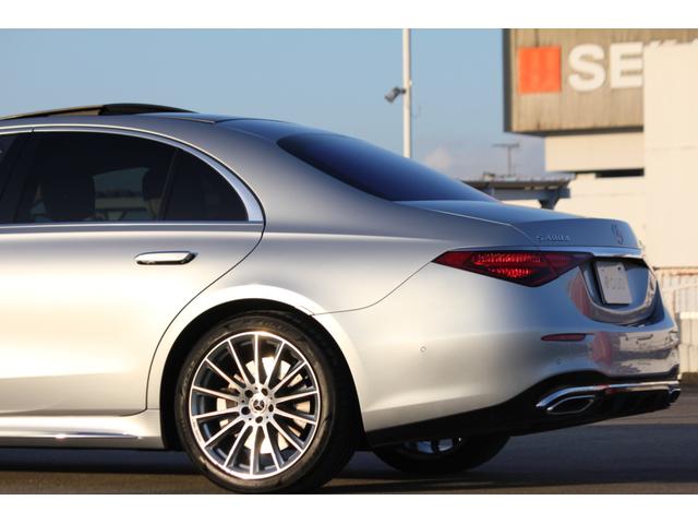 Ｓクラス Ｓ４００ｄ　４マチック　ＡＭＧラインパッケージ　ＡＭＧラインＰＫＧ／レザーエクスクルーシブＰＫＧ／ベーシックＰＫＧ／ドライバーズＰＫＧ／マキアートベージュインテリア／パノラマルーフ／Ｂｕｒｍｅｓｔｅｒ３Ｄサラウンドサウンドシステム／ＨＵＤ（33枚目）