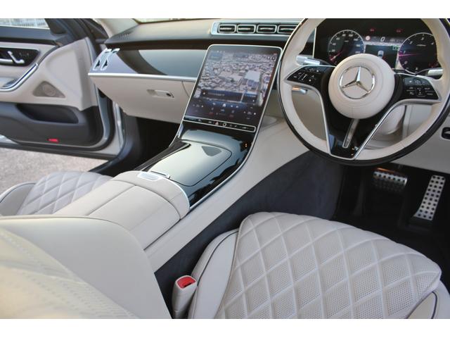 Ｓクラス Ｓ４００ｄ　４マチック　ＡＭＧラインパッケージ　ＡＭＧラインＰＫＧ／レザーエクスクルーシブＰＫＧ／ベーシックＰＫＧ／ドライバーズＰＫＧ／マキアートベージュインテリア／パノラマルーフ／Ｂｕｒｍｅｓｔｅｒ３Ｄサラウンドサウンドシステム／ＨＵＤ（40枚目）