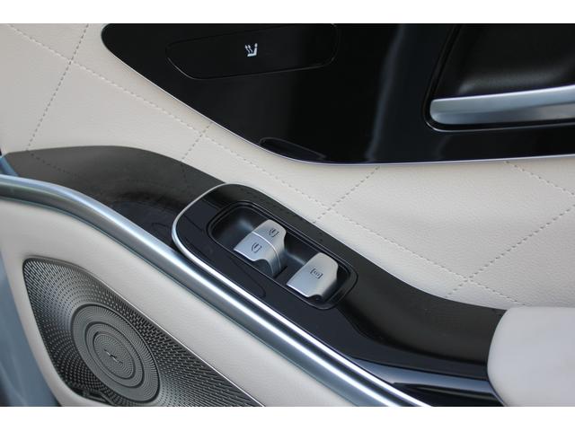 Ｓクラス Ｓ４００ｄ　４マチック　ＡＭＧラインパッケージ　ＡＭＧラインＰＫＧ／レザーエクスクルーシブＰＫＧ／ベーシックＰＫＧ／ドライバーズＰＫＧ／マキアートベージュインテリア／パノラマルーフ／Ｂｕｒｍｅｓｔｅｒ３Ｄサラウンドサウンドシステム／ＨＵＤ（66枚目）
