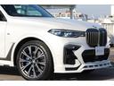 Ｍ５０ｉ　パノラマルーフ／２２インチアロイホイール／フルレザーメリノインテリア／ＷＡＬＤフロントスポイラーＬＥＤデイライト／２列目コンフォートシート／Ｂｏｗｅｒｓ＆Ｗｉｌｋｉｎｓサウンド／ＯＰ２００ｏｖｅｒ（26枚目）