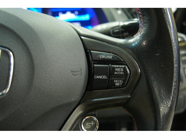 ＣＲ－Ｚ αマスターレーベル　後期　６ＭＴ　ナビ　フルセグＴＶ　ＥＴＣ　バックカメラ　Ｂｌｕｅｔｏｏｔｈ　スマートキー　　クルーズコントロール　アルミホイール（11枚目）