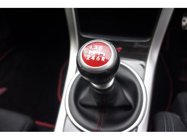 ＷＲＸ ＳＴＩ ＳＴＩ　タイプＳ　レカロシート　ＳＴＩアルミ　ナビ　フルセグＴＶ　バックカメラ　Ｂｌｕｅｔｏｏｔｈ　ＤＶＤ再生　プッシュスタート　ＬＥＤ（2枚目）