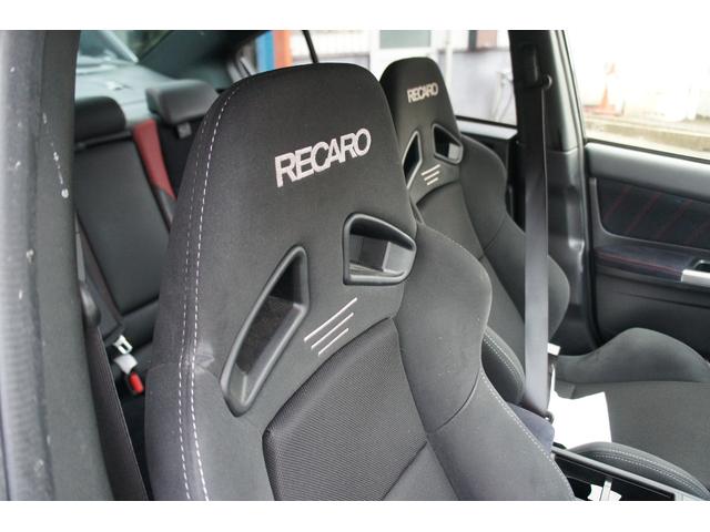 ＷＲＸ ＳＴＩ ＳＴＩ　タイプＳ　レカロシート　ＳＴＩアルミ　ナビ　フルセグＴＶ　バックカメラ　Ｂｌｕｅｔｏｏｔｈ　ＤＶＤ再生　プッシュスタート　ＬＥＤ（4枚目）