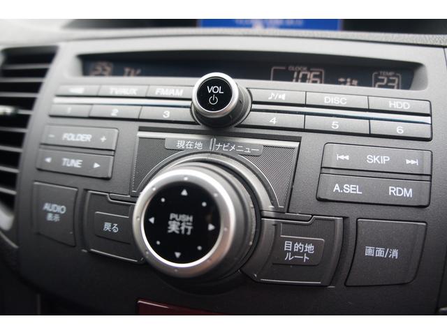 アコードツアラー タイプＳ　純正ＨＤＤナビ　フルセグＴＶ　ＥＴＣ　バックカメラ　保証１年　ＨＩＤ　ヘッドライト　クルーズコントロール　電動シート　パドルシフト　オートライト　スマートキー（8枚目）