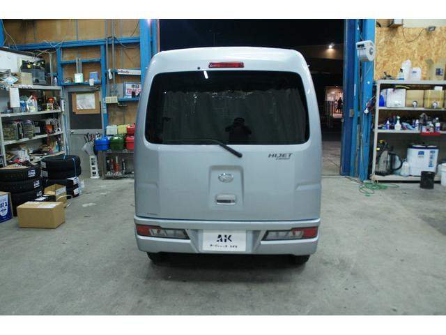 ハイゼットカーゴ スペシャル　エアコン　パワステ　光軸調整　アイドリングストップ　キーレスエントリー　両側スライドドア　パワーウィンドウ　シガーソケット　キーレス（15枚目）