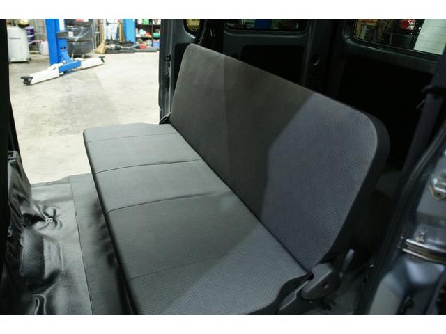 ハイゼットカーゴ スペシャル　エアコン　パワステ　光軸調整　アイドリングストップ　キーレスエントリー　両側スライドドア　パワーウィンドウ　シガーソケット　キーレス（32枚目）