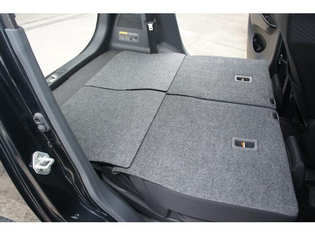 ワゴンRスティングレー T プッシュスタート パドルシフト オートライト HIDヘッドライト オートエアコン エアバッグ ミュージックプレイヤー接続可能 スマートキー(33枚目)