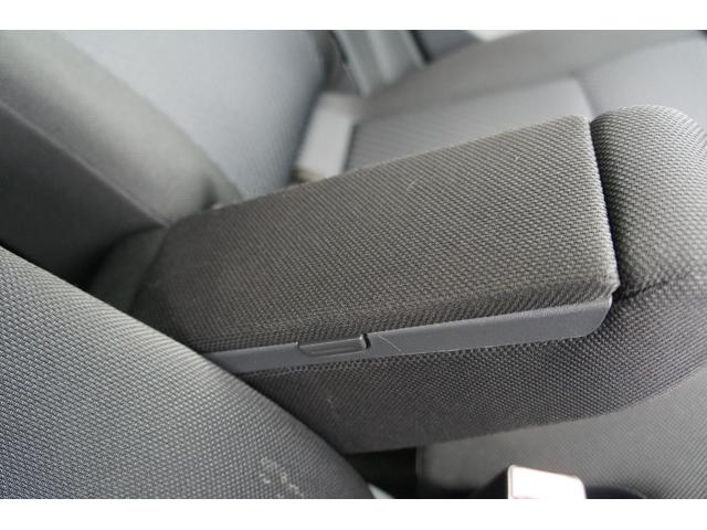 ワゴンRスティングレー T プッシュスタート パドルシフト オートライト HIDヘッドライト オートエアコン エアバッグ ミュージックプレイヤー接続可能 スマートキー(53枚目)