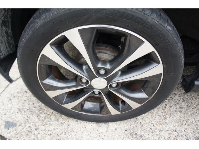 ワゴンRスティングレー T プッシュスタート パドルシフト オートライト HIDヘッドライト オートエアコン エアバッグ ミュージックプレイヤー接続可能 スマートキー(61枚目)