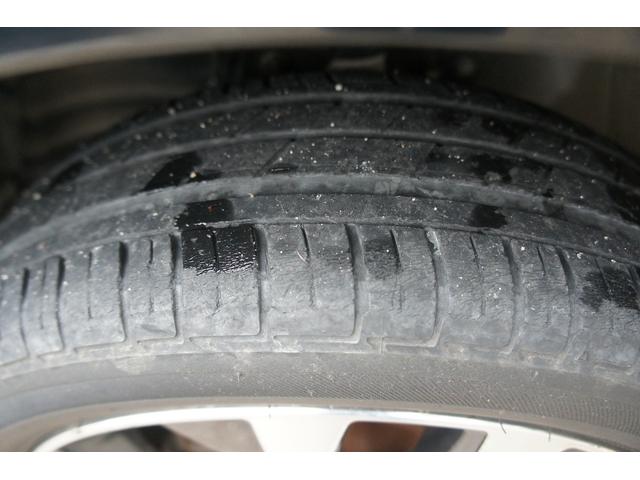 ワゴンRスティングレー T プッシュスタート パドルシフト オートライト HIDヘッドライト オートエアコン エアバッグ ミュージックプレイヤー接続可能 スマートキー(66枚目)