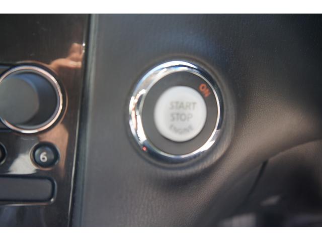 スカイラインクロスオーバー ３７０ＧＴ　タイプＰ　３６０°カメラ　シートヒーター　純正ナビ　保証１年　ＥＴＣ　フルセグＴＶ　電動シート　プッシュスタート　スマートキー　コーナーセンサー（16枚目）