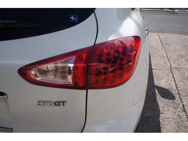 スカイラインクロスオーバー ３７０ＧＴ　タイプＰ　３６０°カメラ　シートヒーター　純正ナビ　保証１年　ＥＴＣ　フルセグＴＶ　電動シート　プッシュスタート　スマートキー　コーナーセンサー（41枚目）