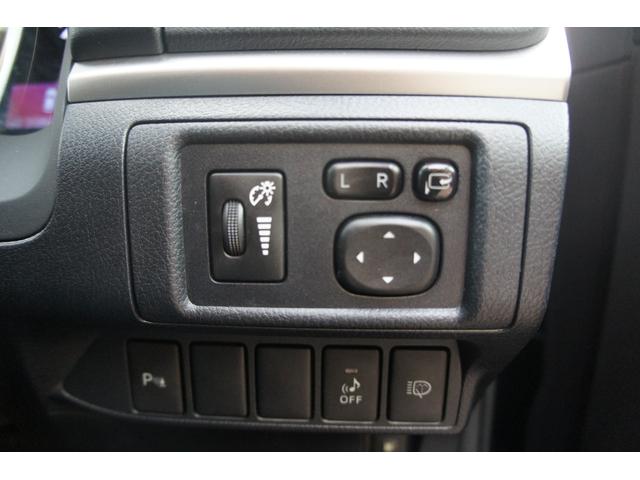 ＣＴ ＣＴ２００ｈ　Ｆスポーツ　純正ＨＤＤナビ　ＴＶ　ＥＴＣ　バックカメラ　ＬＥＤ　シートヒーター　パドルシフト　クルーズコントロール　プッシュスタート　ＡＵＸ入力端子（12枚目）