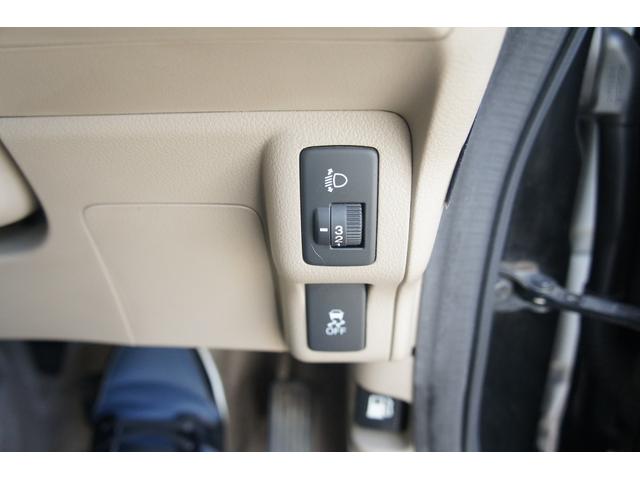 Ｎ－ＢＯＸ Ｇ・ターボパッケージ　純正ナビ　両側パワー　ＴＶ　バックカメラ　保証１年　ＥＴＣ　ドライブレコーダー　ＣＤ再生　ＤＶＤ再生　オートエアコン　クルーズコントロール　両側パワースライドドア（12枚目）