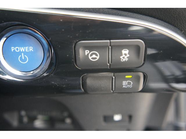 プリウス Ｓセーフティプラス　Ｂｌｕｅｔｏｏｔｈ対応ナビ／バックカメラ／ビルトインＥＴＣ／前ドライブレコーダー／ワンセグＴＶ／社外アルミホイール／オートライト／クルーズコントロール／オートエアコン／パワステ／エアバック（13枚目）