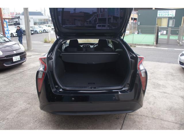 プリウス Ｓセーフティプラス　Ｂｌｕｅｔｏｏｔｈ対応ナビ／バックカメラ／ビルトインＥＴＣ／前ドライブレコーダー／ワンセグＴＶ／社外アルミホイール／オートライト／クルーズコントロール／オートエアコン／パワステ／エアバック（27枚目）