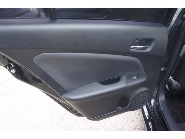 プリウス Ｓセーフティプラス　Ｂｌｕｅｔｏｏｔｈ対応ナビ／バックカメラ／ビルトインＥＴＣ／前ドライブレコーダー／ワンセグＴＶ／社外アルミホイール／オートライト／クルーズコントロール／オートエアコン／パワステ／エアバック（52枚目）