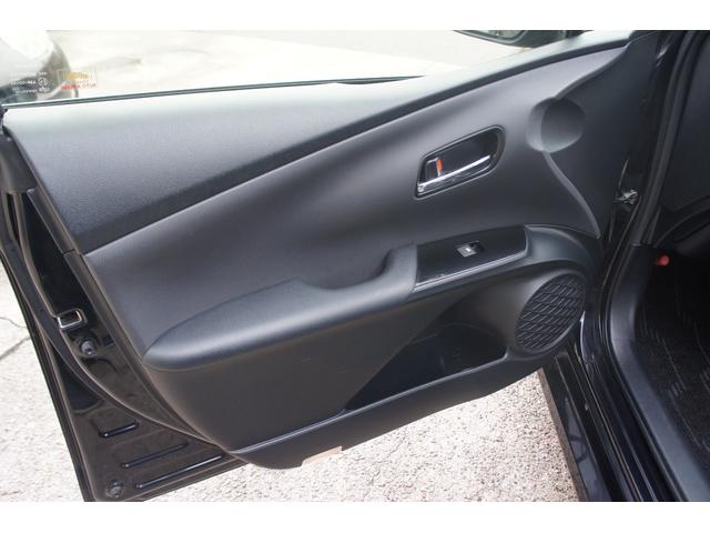 プリウス Ｓセーフティプラス　Ｂｌｕｅｔｏｏｔｈ対応ナビ／バックカメラ／ビルトインＥＴＣ／前ドライブレコーダー／ワンセグＴＶ／社外アルミホイール／オートライト／クルーズコントロール／オートエアコン／パワステ／エアバック（53枚目）