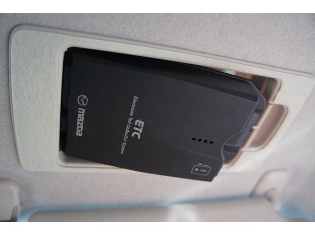 デミオ １３Ｓ　５ＭＴ／スポーティパッケージ／セーフティパッケージ／Ｂｌｕｅｔｏｏｔｈ対応純正ナビ／フルセグＴＶ／ＥＴＣ／車線逸脱警報／オートライト／横滑り防止／スマートキー＆プッシュスタート／１年保証付（7枚目）