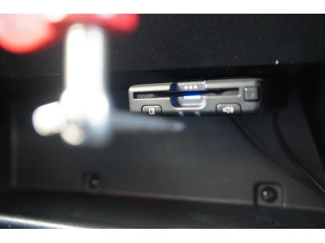 ジムニー ワイルドウインド　ユーザー様買取車／５ＭＴ／エアコン／パワステ／４ＷＤ／ターボ／フォグランプ／純正アルミホイール／ＥＴＣ／ルーフキャリア／ナビ／ワンセグＴＶ／水温計／ＯＢＤチェック済（8枚目）