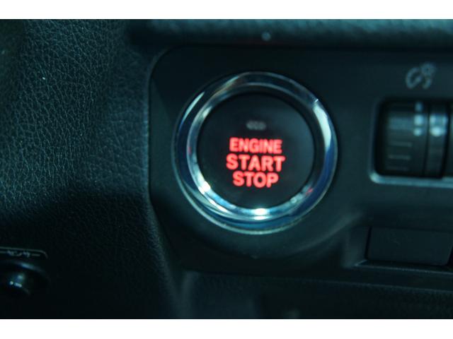 WRX STI STI 6MT/ナビ/フルセグTV/バックモニター/ETC/ハーフレザーシート/スマートキー&プッシュスタート/オートライト/パワーシート/LEDヘッドライト/OBDチェック済/1年保証付(4枚目)