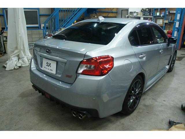 WRX STI STI 6MT/ナビ/フルセグTV/バックモニター/ETC/ハーフレザーシート/スマートキー&プッシュスタート/オートライト/パワーシート/LEDヘッドライト/OBDチェック済/1年保証付(18枚目)