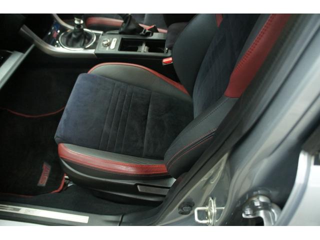 WRX STI STI 6MT/ナビ/フルセグTV/バックモニター/ETC/ハーフレザーシート/スマートキー&プッシュスタート/オートライト/パワーシート/LEDヘッドライト/OBDチェック済/1年保証付(45枚目)