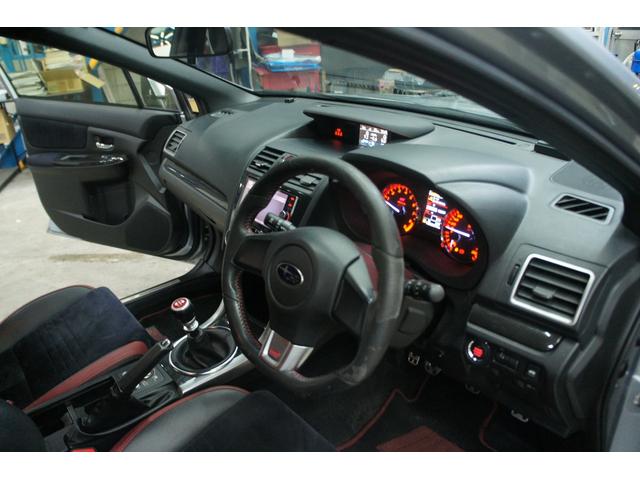 WRX STI STI 6MT/ナビ/フルセグTV/バックモニター/ETC/ハーフレザーシート/スマートキー&プッシュスタート/オートライト/パワーシート/LEDヘッドライト/OBDチェック済/1年保証付(54枚目)