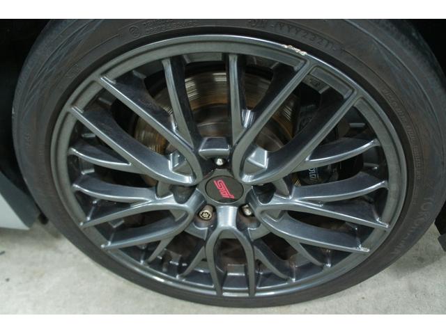 WRX STI STI 6MT/ナビ/フルセグTV/バックモニター/ETC/ハーフレザーシート/スマートキー&プッシュスタート/オートライト/パワーシート/LEDヘッドライト/OBDチェック済/1年保証付(69枚目)