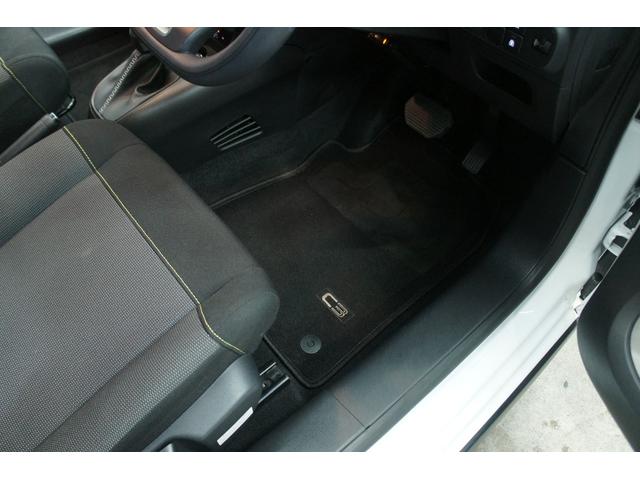 Ｃ３ フィール　ディスプレイオーディオ　Ｂｌｕｅｔｏｏｔｈ接続　プッシュスタート　スマートキー　障害物センサー　ＥＴＣ　クルーズコントロール　ＵＳＢ接続端子　キーレスエントリー（30枚目）