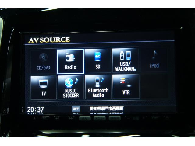 ソリオ ブラック＆ホワイトＩＩ　ナビ　フルセグＴＶ　ＥＴＣ　両側パワードア　保証１年　Ｂｌｕｅｔｏｏｔｈ接続　ＨＩＤヘッドライト　シートヒーター　ステアリングリモコン　オートライト　両側パワースライドドア　プッシュスタート（6枚目）