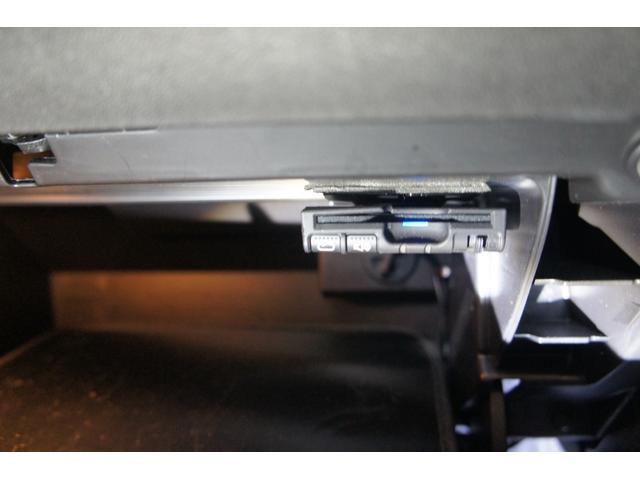 �k�h�m�d�����ʐ^�ɂē����O�����t�\��k�h�m�d�@�h�c���������R�X�R�S��