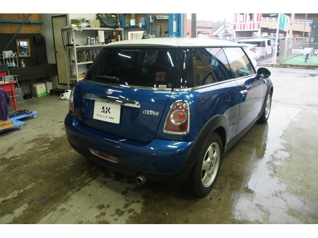 �k�h�m�d�����ʐ^�ɂē����O�����t�\��k�h�m�d�@�h�c���������R�X�R�S��