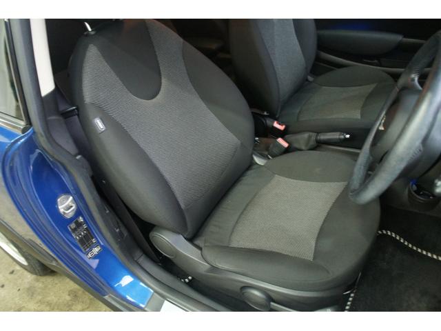 �k�h�m�d�����ʐ^�ɂē����O�����t�\��k�h�m�d�@�h�c���������R�X�R�S��