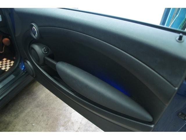 �k�h�m�d�����ʐ^�ɂē����O�����t�\��k�h�m�d�@�h�c���������R�X�R�S��