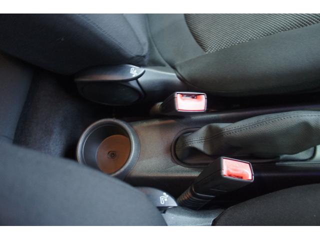 �k�h�m�d�����ʐ^�ɂē����O�����t�\��k�h�m�d�@�h�c���������R�X�R�S��