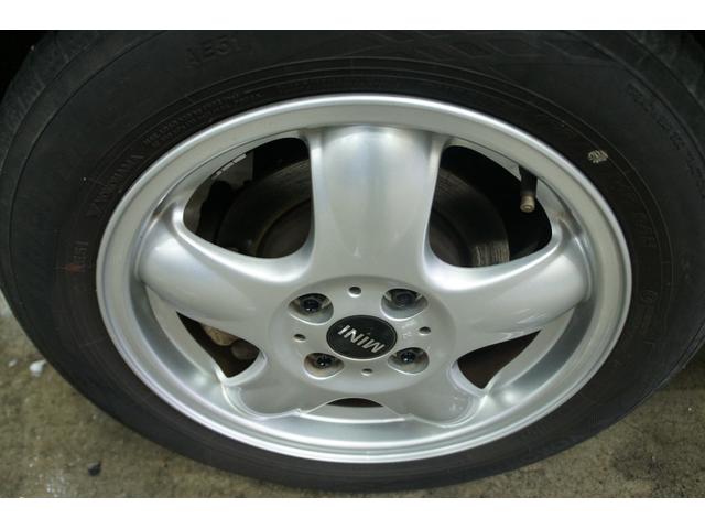 �k�h�m�d�����ʐ^�ɂē����O�����t�\��k�h�m�d�@�h�c���������R�X�R�S��