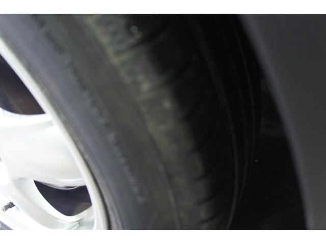 �k�h�m�d�����ʐ^�ɂē����O�����t�\��k�h�m�d�@�h�c���������R�X�R�S��