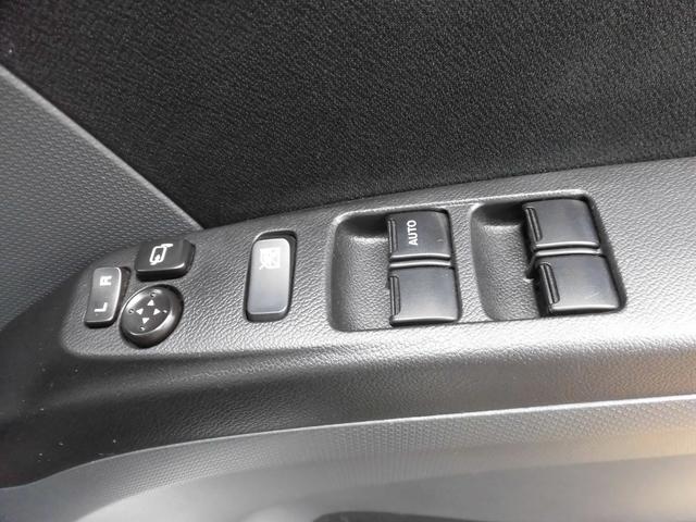 デリカD:2 S レーダーブレーキサポート クリアランスソナー ナビ 地デジTV プッシュスタート 両側パワスラ スマートキー ETC LEDルームランプ USB入力端子 オートエアコン オートライト(15枚目)