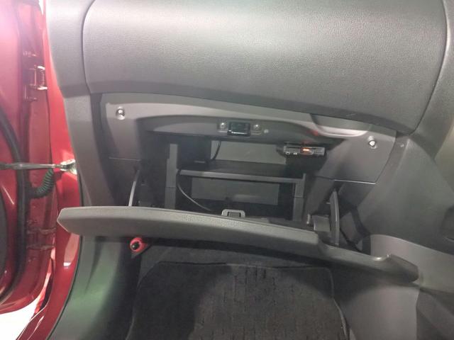 ノート 純正メモリーナビフルセグTV CD DVD SD Bluetooth AUX 衝突軽減ブレーキ LEDヘッドライト インテリキー タイミングチェーン車 ワンオーナー車 自社買取車(14枚目)