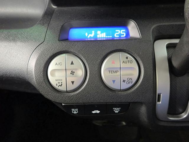 ライフ ディーバスマートスタイル　社外ＣＤ　スマートキー　ＨＩＤ　純正１４インチアルミ　ベンチシート　ＡＢＳ　Ｗエアバック　自社買取車（4枚目）