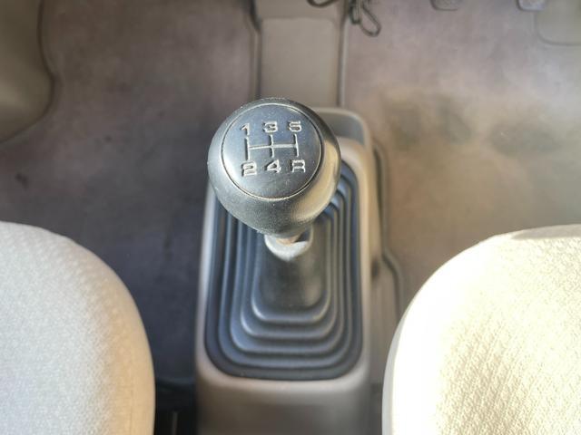 バモス Ｍ　純正ＣＤ　５速ＭＴ　４ＷＤ　キーレス　両側スライドドア　社外１３インチアルミ　自社（7枚目）