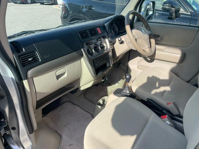 バモス Ｍ　純正ＣＤ　５速ＭＴ　４ＷＤ　キーレス　両側スライドドア　社外１３インチアルミ　自社（11枚目）